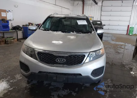 2013 Kia Sorento Lx V6 z USA, uszkodzony, nr VIN 5XYKTDA23DG404174